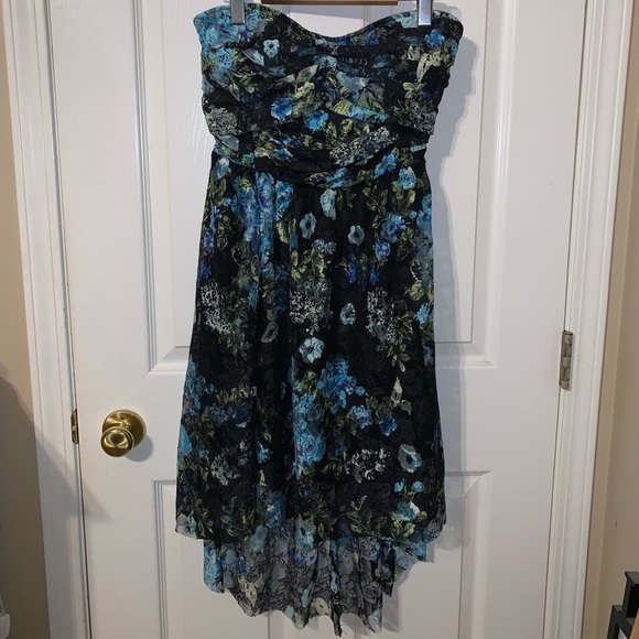 Floral lacy high low dress - Picture 2 of 5